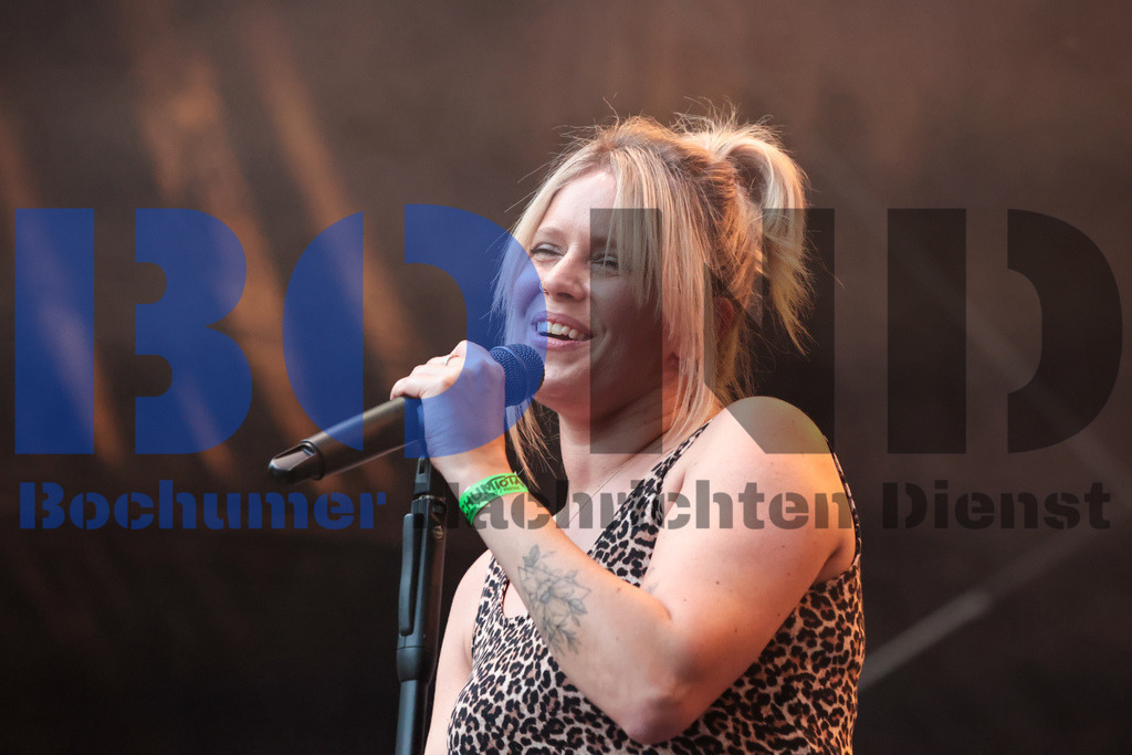 SES_BTLAER20250704-30 | bond - Realisiert mit Pictrs.com