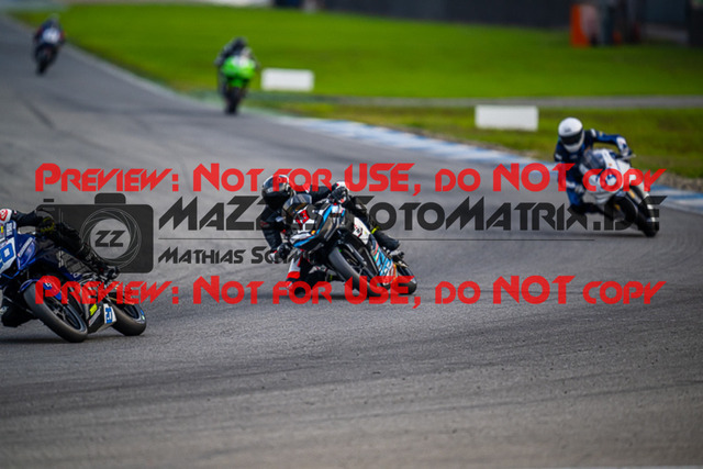 MaZZes_FotoMatrix_220924_3285 | IDM300