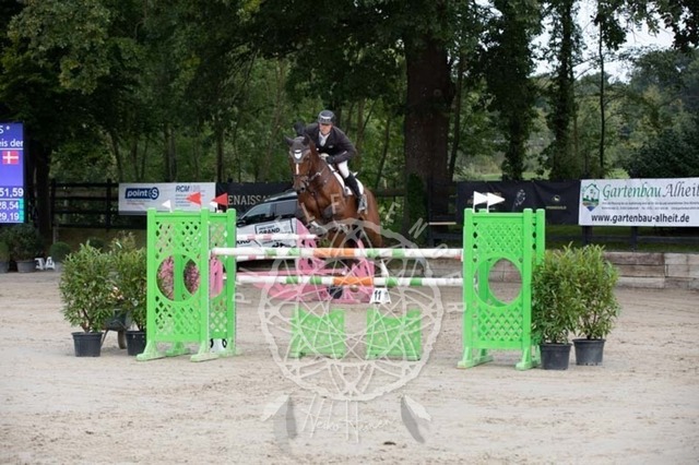 2B4A1118 | pixelfaenger - Realisiert mit Pictrs.com