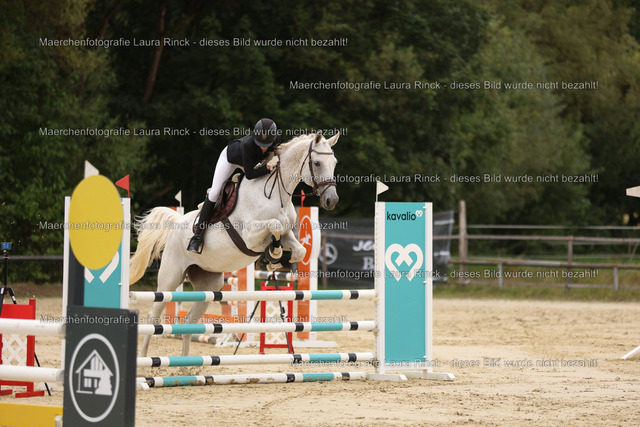 HG9A5228 | laurarinckfotografie - Realisiert mit Pictrs.com