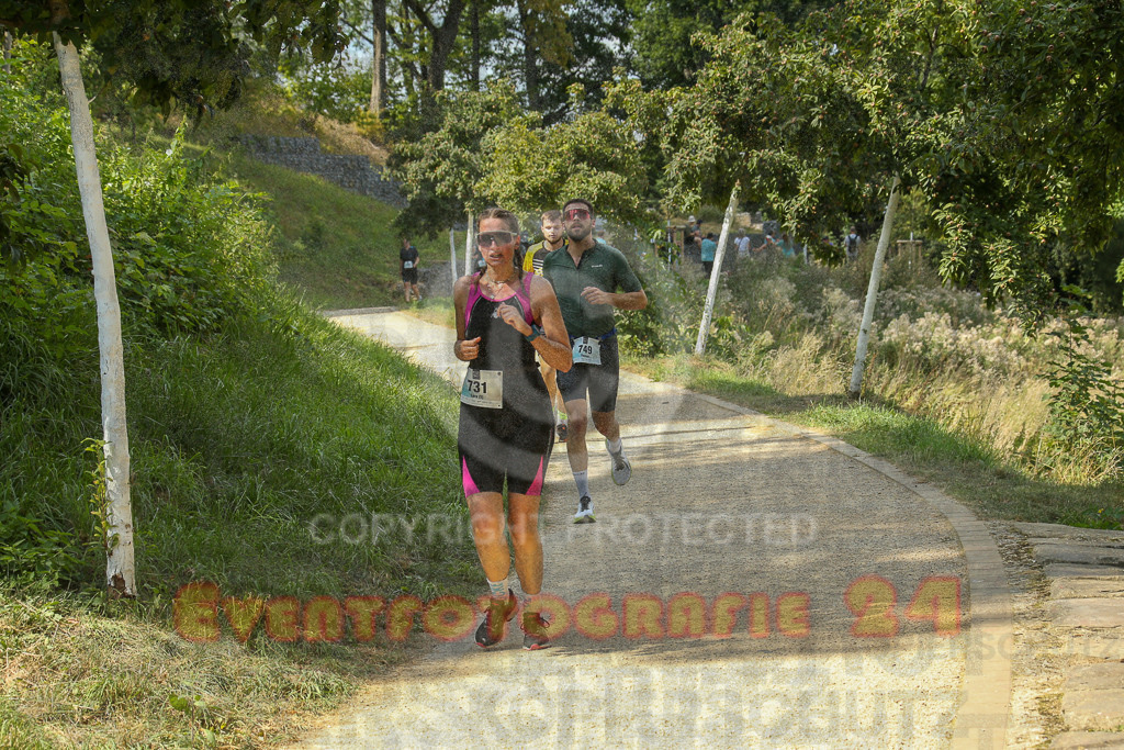250824_1453_EX1_7943 | Sportfotografie im Rhein-Sieg Kreis, Köln, Bonn, NRW, Rheinland Pfalz, Hessen, etc. Unser Tätigkeitsfeld umfasst den Laufsport vom Volkslauf über den Marathon, Duathlon, Triathon bis zum Ultralauf wie Kölnpfad Ultra oder Schindertrail.