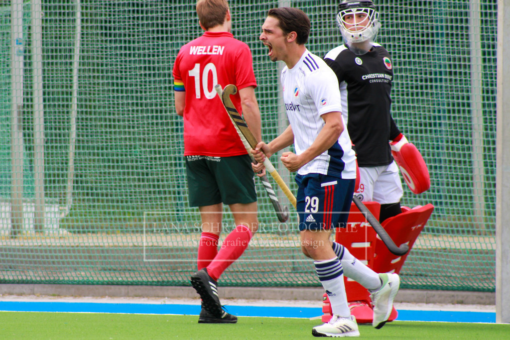 BUNDESLIGA HERREN VF2 MHC-CHTC 20.05.2023-031 | lanaschraderfotografie - Realisiert mit Pictrs.com