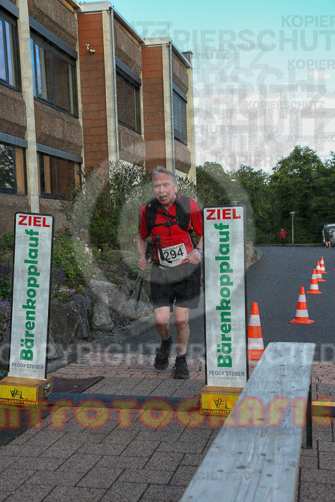 250801_2003_EX1_8540 | Sportfotografie im Rhein-Sieg Kreis, Köln, Bonn, NRW, Rheinland Pfalz, Hessen, etc. Unser Tätigkeitsfeld umfasst den Laufsport vom Volkslauf über den Marathon, Duathlon, Triathon bis zum Ultralauf wie Kölnpfad Ultra oder Schindertrail.