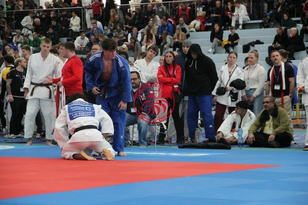 IMG_3457 | Fotos vom Adler Cup - Pictures from Adler Cup

Hier findet Ihr alle Eindrücke und großen Momente der Adler Cup Wochenenden. Here you will find all impressions and great moments of the Adler Cup weekends. - Realisiert mit Pictrs.com