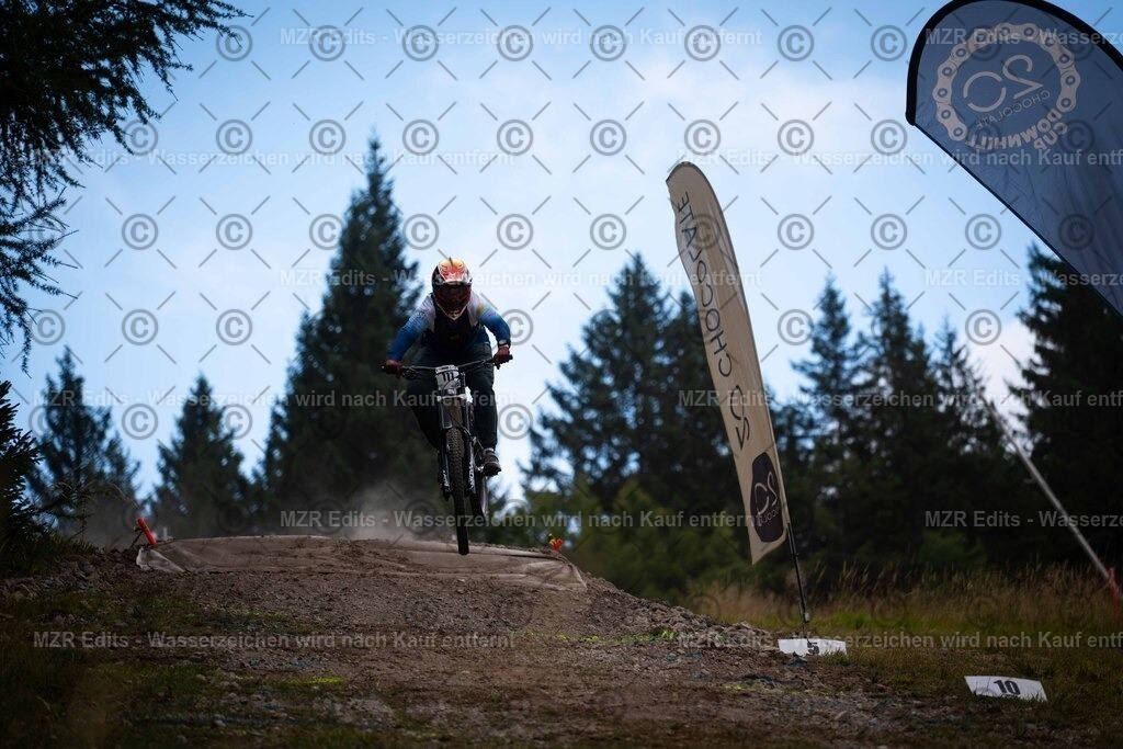 x-490 | mzredits - Realisiert mit Pictrs.com