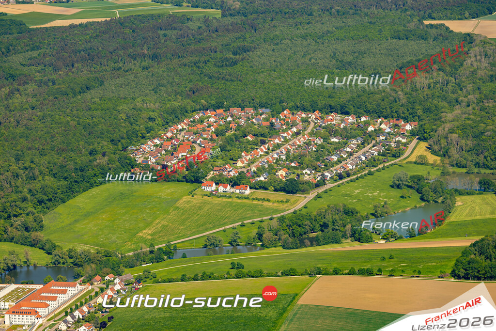 Das Luftbild zeigt :  Kaisheim - Die Luftaufnahme wurde 2024 vom UL-Flugzeug aus erstellt ( keine Drohne ) - Hochauflösende Luftaufnahme - Für grossformatige Ausdrucke geeignet. Die Geschenkidee !Mit Lizenz und Bildrechte bestellbar