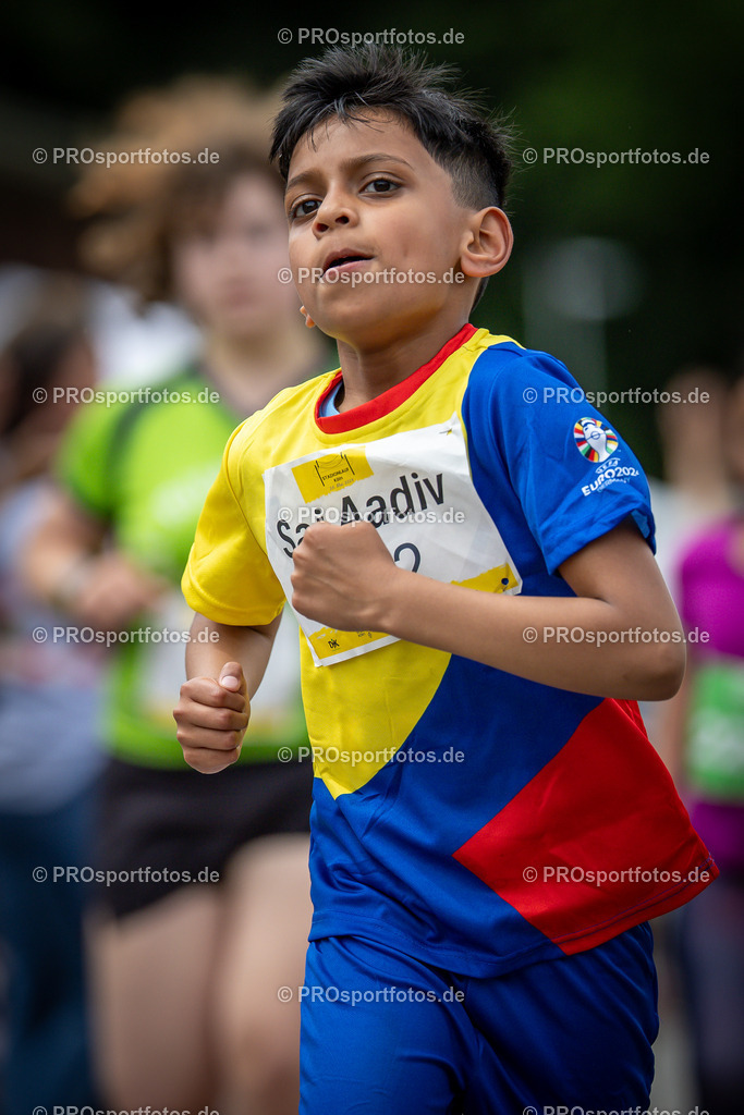 Stadionlauf Köln, 26.05.2024 | Impressionen von Stadionlauf Köln am 26.05.2024 rund um das RheinEnergie-Stadion in Koeln-Müngersdorf.