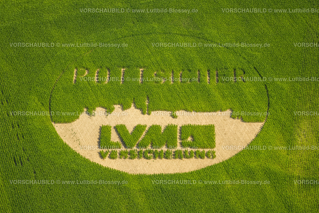 Dortmund220704099 | Luftbild, LVM Versicherung Logo in einem Feld in Hostedde, Dortmund, Ruhrgebiet, Nordrhein-Westfalen, Deutschland