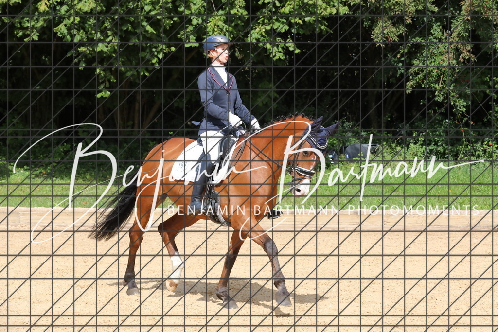 AZ2A2360 | Benjamin Bartmann Photomoments