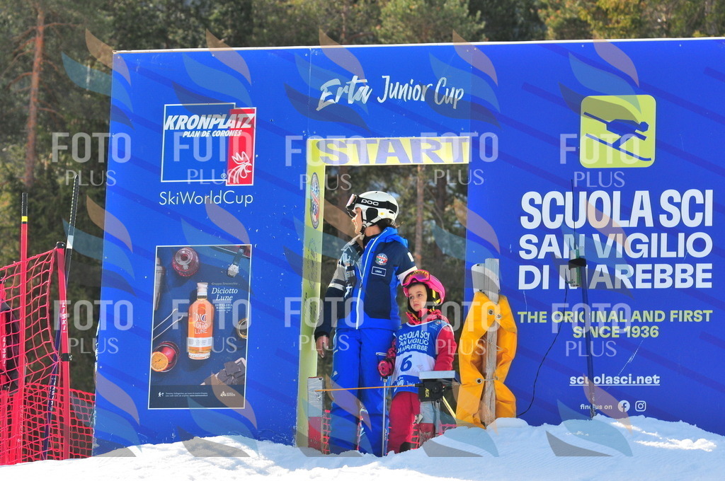 B9831 | holidayphoto