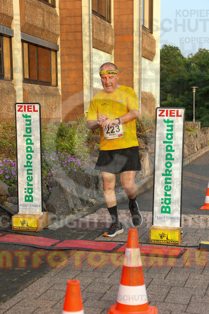 240802_1953_EX1_6930 | Sportfotografie im Rhein-Sieg Kreis, Köln, Bonn, NRW, Rheinland Pfalz, Hessen, etc. Unser Tätigkeitsfeld umfasst den Laufsport vom Volkslauf über den Marathon, Duathlon, Triathon bis zum Ultralauf wie Kölnpfad Ultra oder Schindertrail.