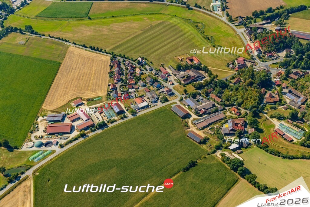 Geschenkidee Liebenstein bei Plößberg -Die Luftbildaufnahme wurde 2025 vom UL-Flugzeug heraus erstellt ( keine Drohne ) - Hochauflösende Luftaufnahme -Nicht vergleichbar mit Google Maps oder Satelittenbilder- Die Geschenkidee !Mit Lizenz und Bildrechte bestellbar