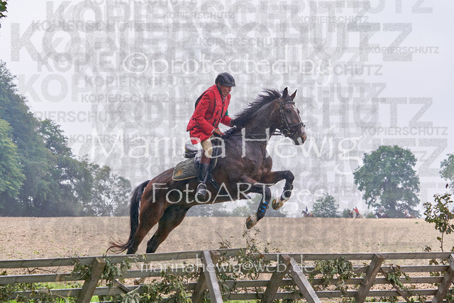 09-23 Jagd Perdöl_MCH9821_Marina Hewig | Fotografie, FotoArt, PferdesportArt, Pferdesportfotografie, Landschaftsfotografie, Reisefotografie, Reise, Pferde - Realisiert mit Pictrs.com