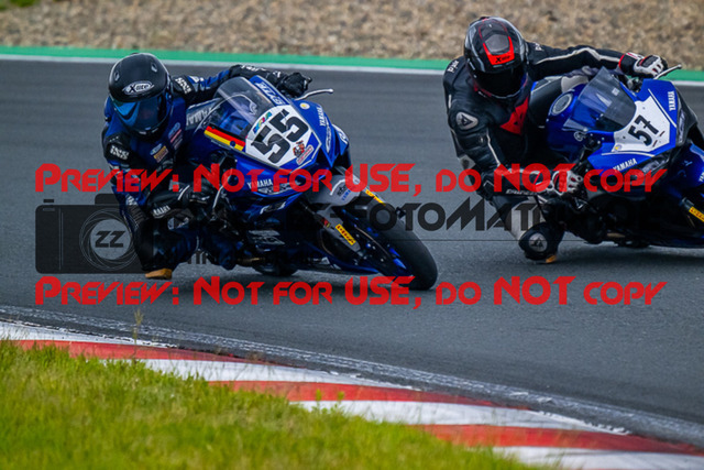 MaZZes_FotoMatrix_220521_8979 | Fotograf Mathias Schmid
Sportfotograf,
Eventfotograf,
Hochzeitsfotograf,
Portraitfotograf