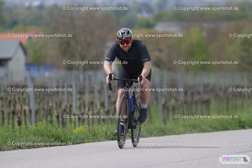 368A5397 | Neusiedlersee Radmarathon 2026@sportshot_your_pictrs #yourpictures#roadtowm2029 #nrm #neusiedlerseeradmarathon #neusiedlersee #neusiedlerseetourismus #burgenland #mörbisch #nrm26 #burgenlandtourismus #voglundco #poweredbyburgenlandtourismus #radsport #rad #marathon #ucigranfondo #visitburgenland #ucigranfondoworldseries