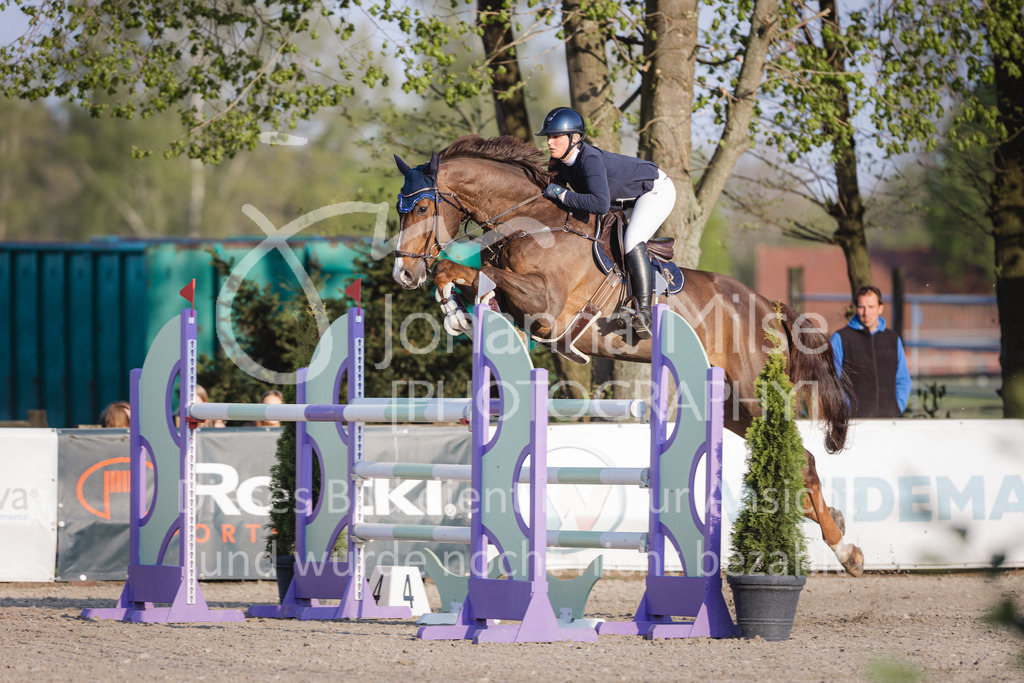 220426_Mühlen_06Youngster-M-630 | Mühlen Late Entry
26.04.2022
Springprüfung Kl.M* 6-8j. Youngster Springen