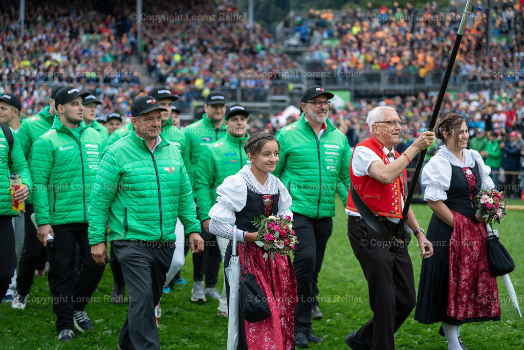 Schwingen -  ESAF 2025 Samstag Einmarsch | Mollis, 30.8.25, Schwingen - ESAF Samstag.