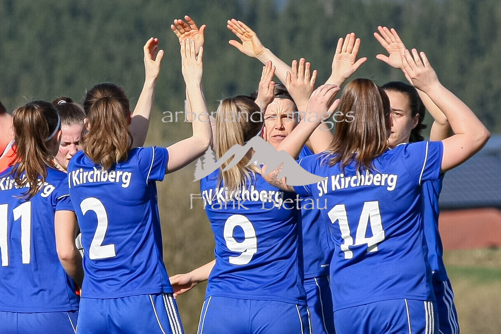 993T4302 | Medien- Sport- Entertainmentfotos