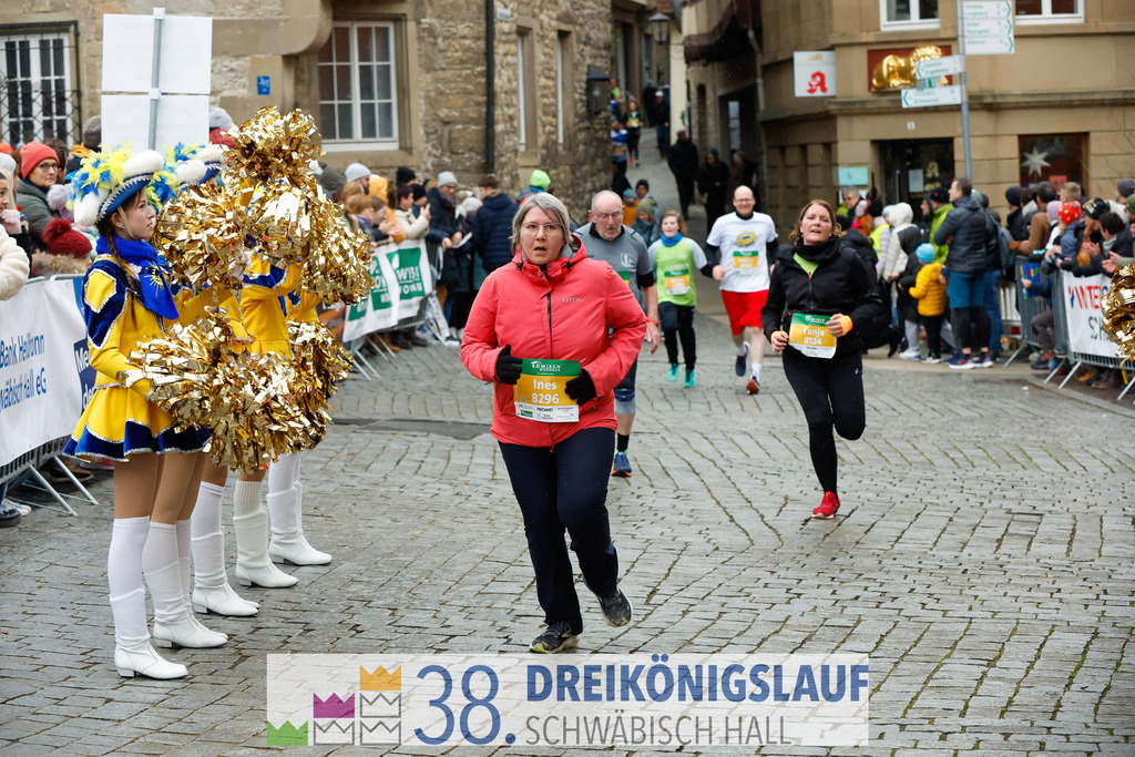 5km Roewisch Wohnbau Cup | 3 Koenigslauf 2024 5km Roewisch Wohnbau Cup - Realisiert mit Pictrs.com