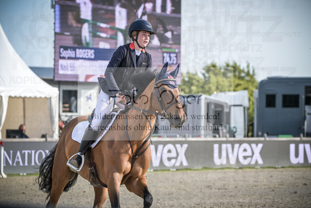 DOS_8281 | Entdecke hochwertige Reitturnierfotos von Foto Oger. Professionell, emotional und authentisch – jetzt Lieblingsmomente im Shop bestellen.Deutschlandweite Turnierfotografie. - Realisiert mit Pictrs.com
