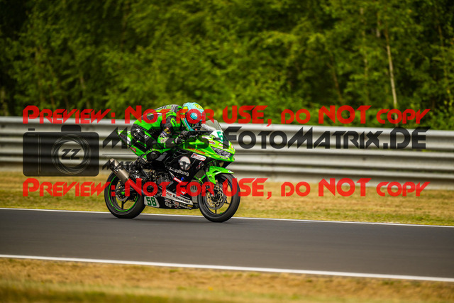 MaZZes_Fotomatrix-220729-5998 | Fotograf Mathias Schmid
Sportfotograf,
Eventfotograf,
Hochzeitsfotograf,
Portraitfotograf