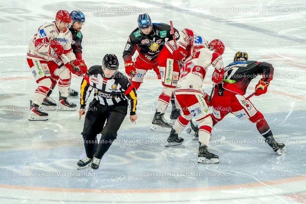 xKKUx13032601005 | 13.03.2026, xkkux, Eishockey, DEL2 Pre-Playoffs, Herren, Saison 2025 / 2026, Düsseldorfer EG - EV Landshut, PSD Bank Dome Düsseldorf: Jakob Mayenschein (EV Landshut #41) Michael Clarke (DEG #18) Andreas Schwarz (EV Landshut #25) Leon Niederberger (DEG #17) 