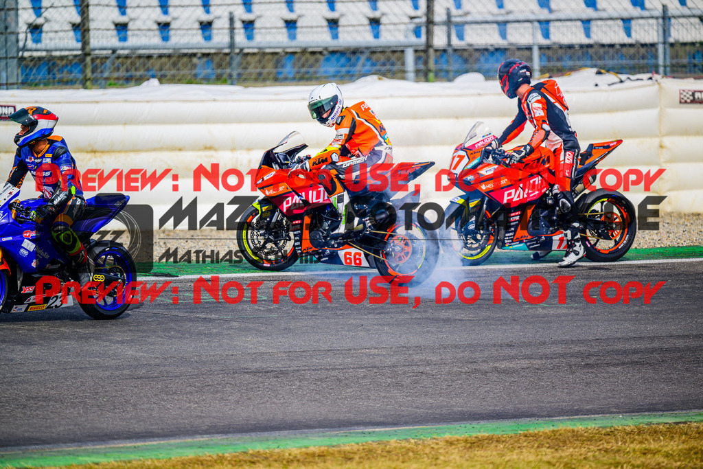 MaZZes_Fotomatrix_20240922_6007705_5152 | SSP300