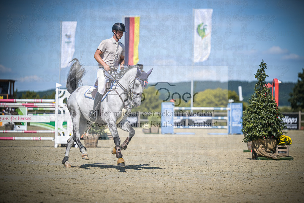DOS_3592 | Entdecke hochwertige Reitturnierfotos von Foto Oger. Professionell, emotional und authentisch – jetzt Lieblingsmomente im Shop bestellen.Deutschlandweite Turnierfotografie. - Realisiert mit Pictrs.com