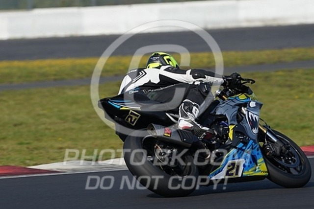 2023_09_12_PBK_22718 | Sportfotografie; SlowMotion; Video; Rennstrecke; Hafeneger; Speer; Racing; RSE; BMW; CBO; Trackday; Motorsportarena; Hockenheimring; Brno; Most; Barcelona; Valencia