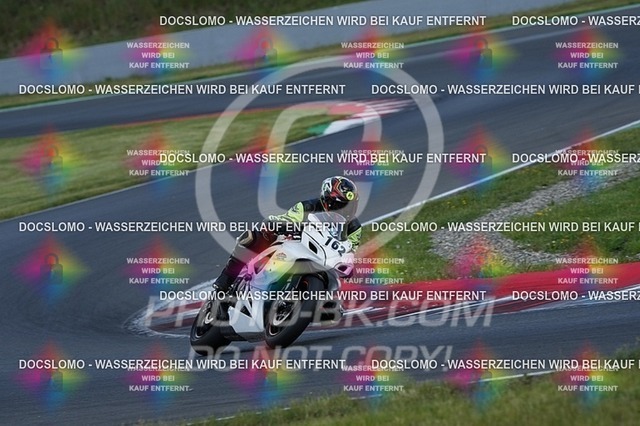 2025_05_29_PBK_13635 | Sportfotografie; SlowMotion; Video; Rennstrecke; Hafeneger; RSE; Speer; Trackday; Motorsportarena; Hockenheimring; Brno; Most; Barcelona; Valencia, Benny; Kaetzmer;