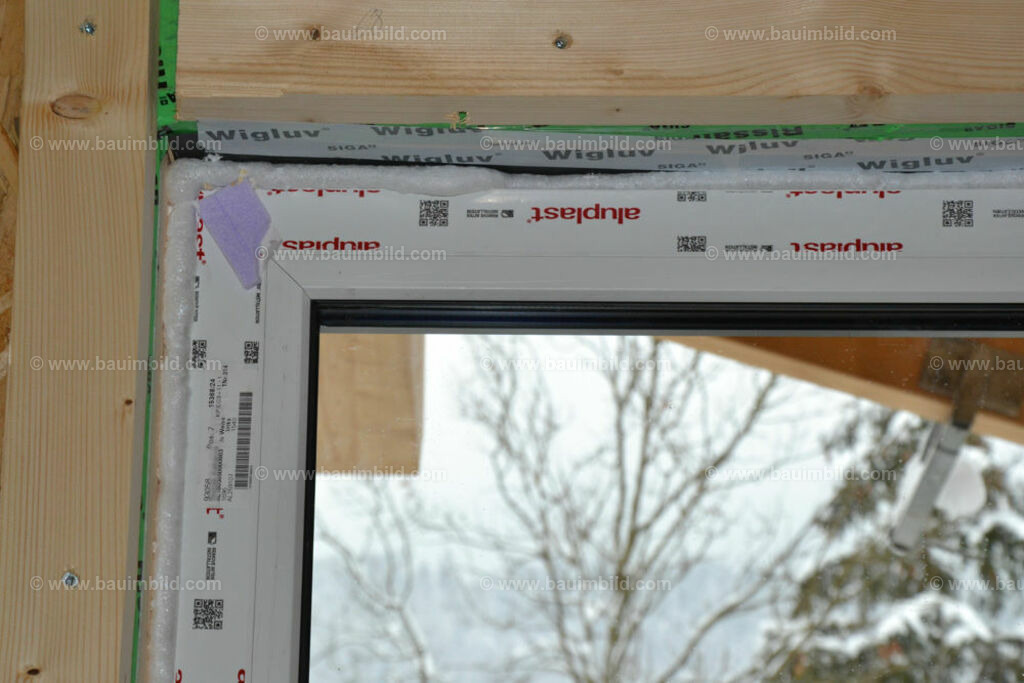 bib-lg14-fenster-0043 | Nach LV-Leistungsgruppen sortierte Detailfotos über den Bau eines Hauses. Alle Hausbau-Bilder direkt vom Urheber und Autor der Website Haus-Selber-Bauen.com