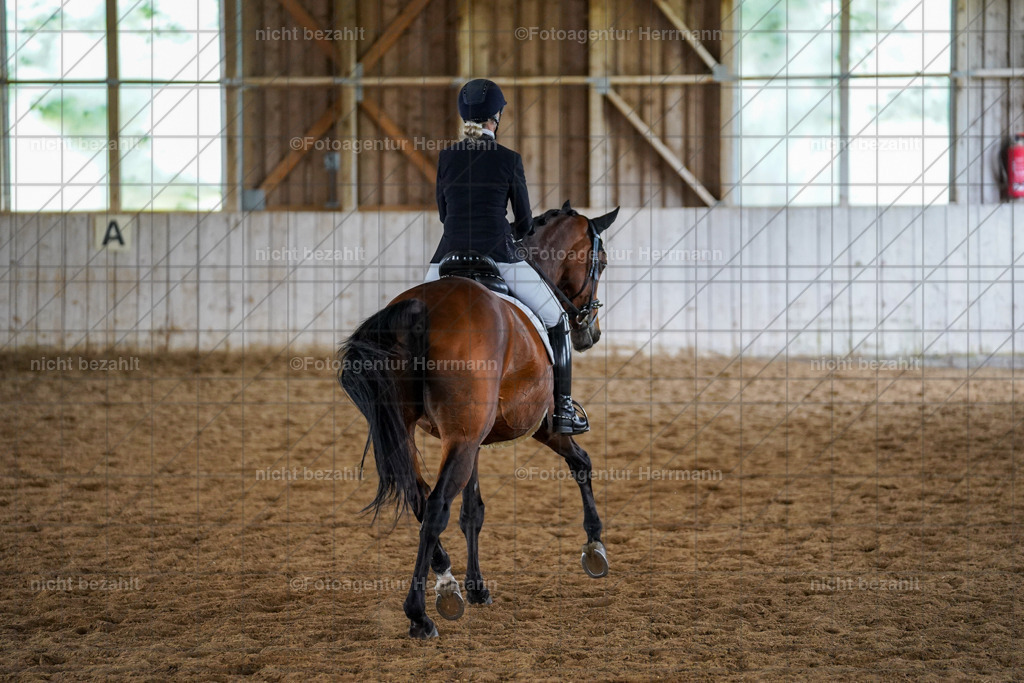20230520-FAH05696 | Frühjahrsturnier, Landsberg am Lech, 2023, Reitclub Landsberg, Turnierbilder, Fotos Turnier Landsberg, Fotoagentur Herrmann, Turnierfotografen Bayern, Reitsport Fotograf, Pferde Fotograf