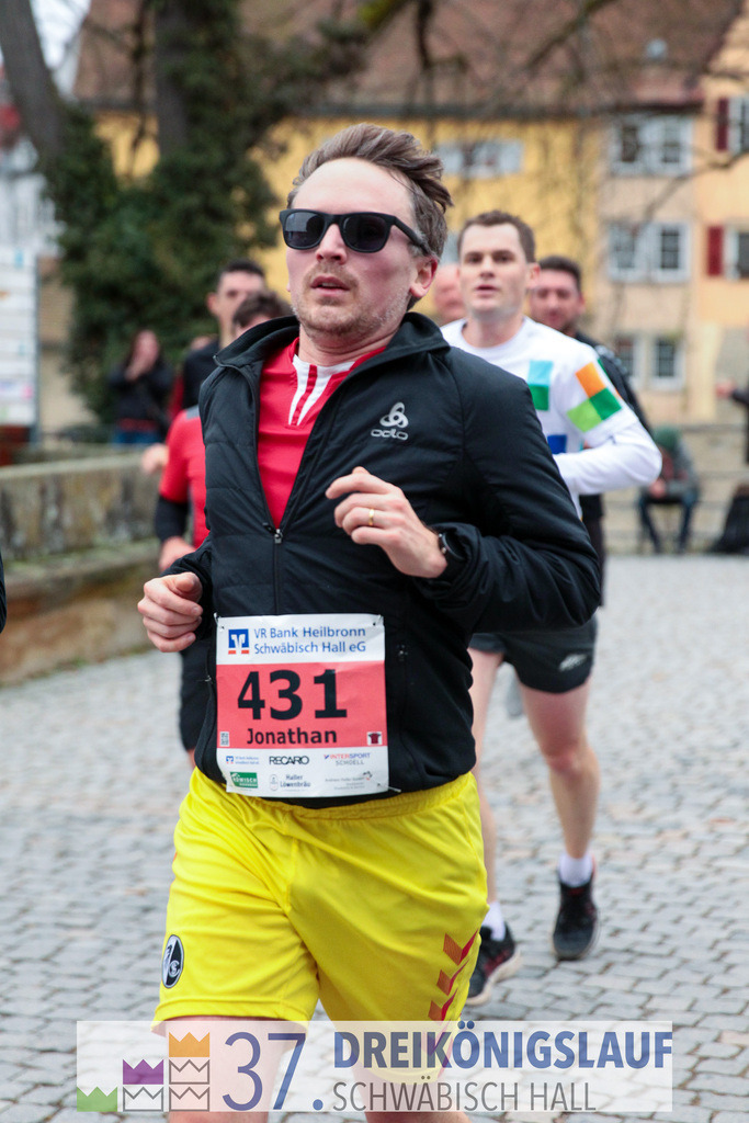 VR Bank Hauptlauf 10000m | 3 Koenigslauf 2023 - Realisiert mit Pictrs.com