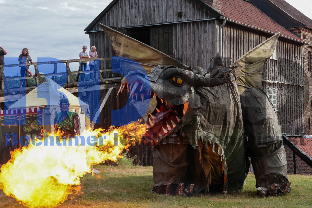 SES_MKRLHE20250705-74 | bond - Realisiert mit Pictrs.com