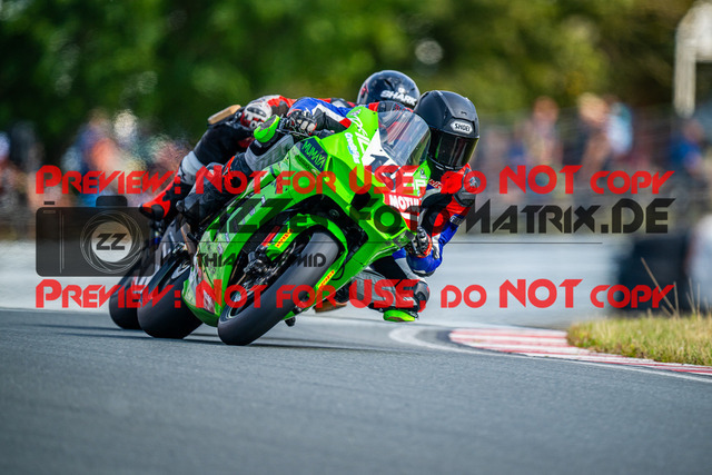 MaZZes_FotoMatrix_240726_6007705_5063 | STK