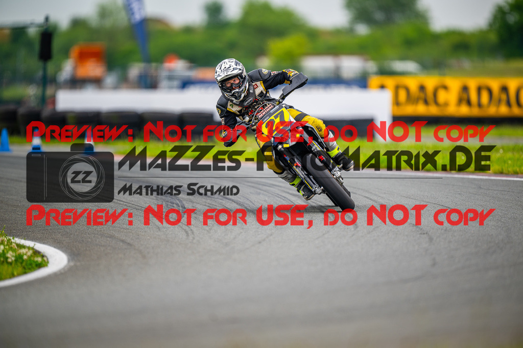 MaZZes_FotoMatrix_240621_6007705_2809 | BLAU