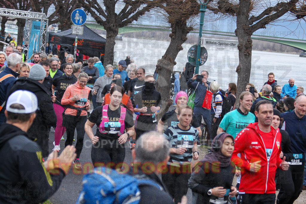 221231_1003_EV4_5952 | Sportfotografie im Rhein-Sieg Kreis, Köln, Bonn, NRW, Rheinland Pfalz, Hessen, etc. Unser Tätigkeitsfeld umfasst den Laufsport vom Volkslauf über den Marathon, Duathlon, Triathon bis zum Ultralauf wie Kölnpfad Ultra oder Schindertrail.