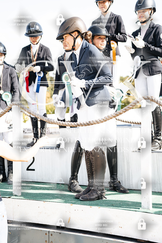CK705049 | Turnierfotografie Pferdefotografie Trier Rheinland-Pfalz Pferdesport Reitsport Tierfotografie Sportfotografie Pferdevideo Pferdevideografie Equestrianvideography equestrianphotography  - Realisiert mit Pictrs.com