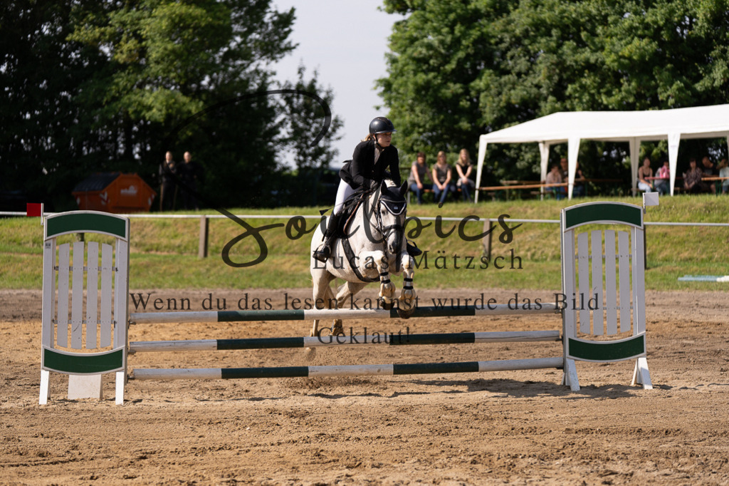A7507298 | Turnier/Reitfotograf