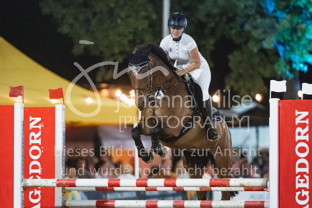 220825_Delbrueck_A1-Mannschaft-502 | Deine schönsten Turniermomente als professionelle Fotos! Entdecke hochwertige Pferdesport-Fotografie im Online-Shop. Jetzt Fotos finden & bestellen!