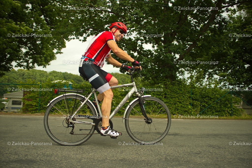 2023_0630_KoberTriathlon_Jeder0426 | Urban. Natur. Panorama. Luftbild. 
Der Bildershop für aufregende Perspektiven!
Für Deko, Wandbild und Kalender!
Wir bringen LED-Bilder zum Leuchten!
