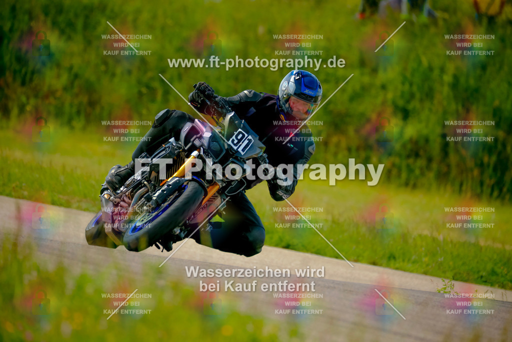 _MOT0979 | Hier findet Ihr Bilder von Touristenfahrten auf der Nürburgring Nordschleife oder von anderen Veranstaltungen die ich besucht habe. Viel Spass beim Durch Schauen 