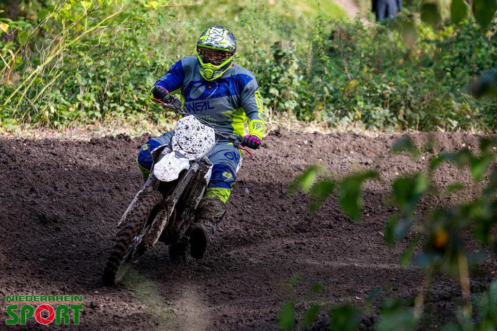 OpenTrack2024_Sonntag_Hobbyfahrer_244 | Bildergalerie von Sport-Ereignissen aber auch von weiteren spannenden Dingen - nicht nur vom Niederrhein. In Anlehnung an den bekannten Spruch von Hanns Dieter Hüsch heißt das Motto: "Niederrhein ist überall".  - Realisiert mit Pictrs.com