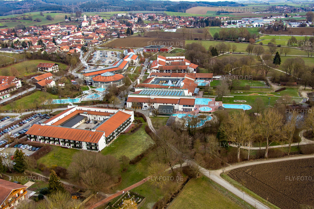 Luftbild: Rottal-Therme im Ortsteil Aunham in Bad Birnbach im Bundesland Bayern in Deutschland. Foto: IMG_085547.jpg vom 31.12.2015 durch Werner Riehm/FLY-FOTO.de