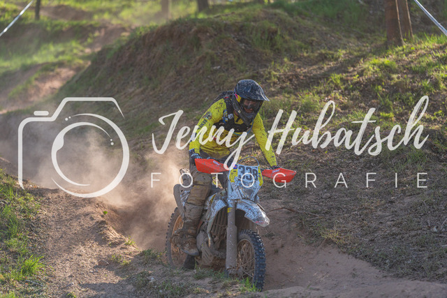 JHF.ECHT.3h.Samstag.600 | jennyhubatsch-endurofotografie