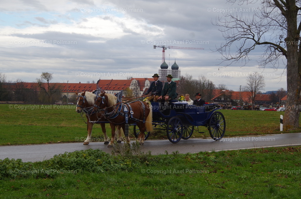 IMGP9703 | fotografiert von Axel PollmannLeonhardi Wallfahrt Benediktbeuern und Murnau, Fronleichnam, Fasching, Landschaft im Loisachtal und Benediktbeuern  - Realized with Pictrs.com