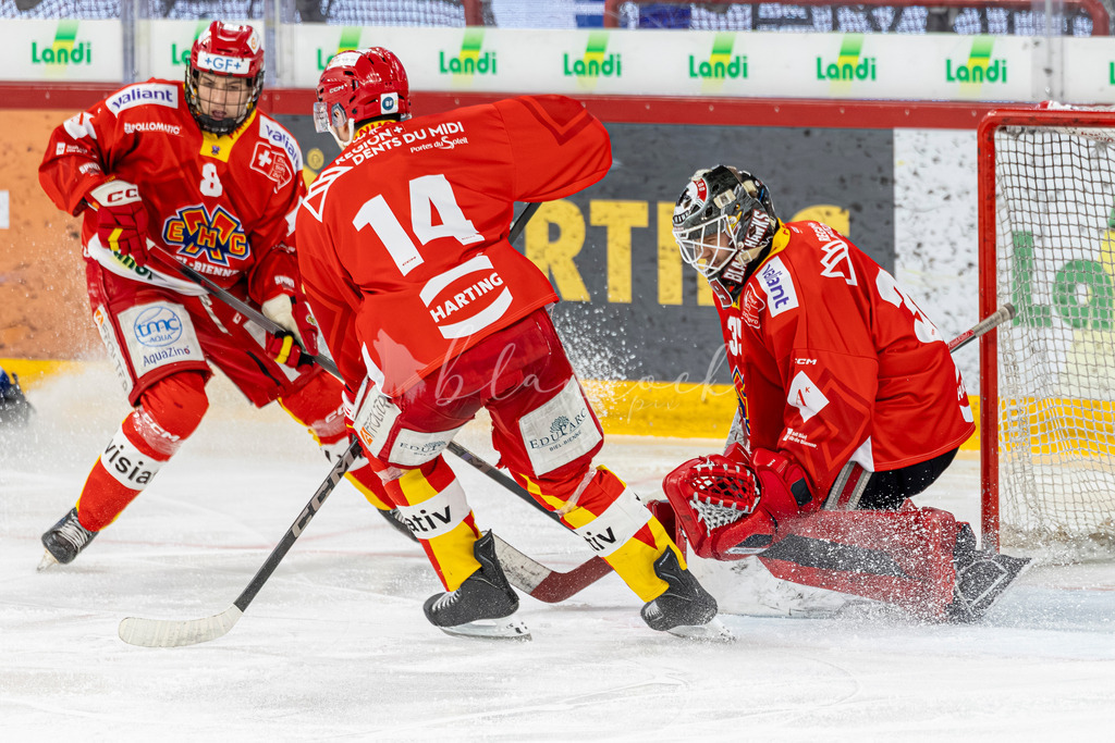 EHCB vs GCK 20260104-6235 | Sportbilder, Sportfotograf, Hochzeits- und Eventfotografin, Flugshows, Portraits und Tiershooting, Aviation, Downhill, Nationalleague, Swissleague, International