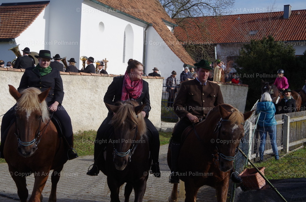 IMGP1077 | fotografiert von Axel PollmannLeonhardi Wallfahrt Benediktbeuern und Murnau, Fronleichnam, Fasching, Landschaft im Loisachtal und Benediktbeuern  - Realisiert mit Pictrs.com