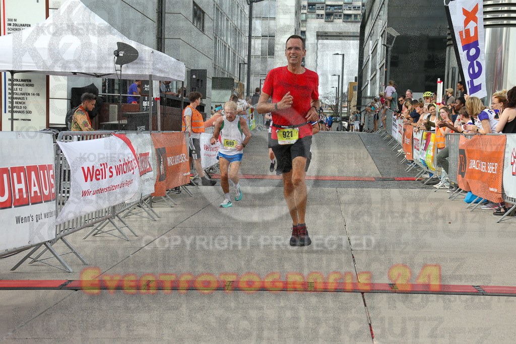 250920_1531_EX1_9769 | Sportfotografie im Rhein-Sieg Kreis, Köln, Bonn, NRW, Rheinland Pfalz, Hessen, etc. Unser Tätigkeitsfeld umfasst den Laufsport vom Volkslauf über den Marathon, Duathlon, Triathon bis zum Ultralauf wie Kölnpfad Ultra oder Schindertrail.
