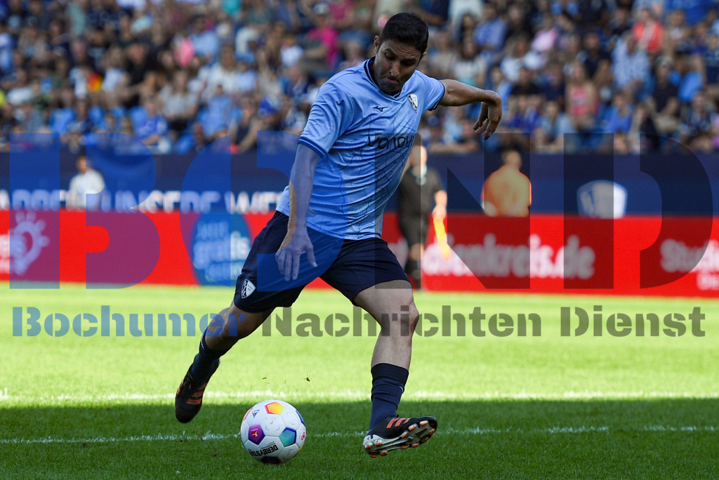  09.09.2023 - 
 | Christian Schnaubelt / Bochumer Nachrichtendienst (BOND) - 175 Jahre VfL Legendenspiell: VfL Bochum 1848 vs. Stadtauswahl  - Realisiert mit Pictrs.com